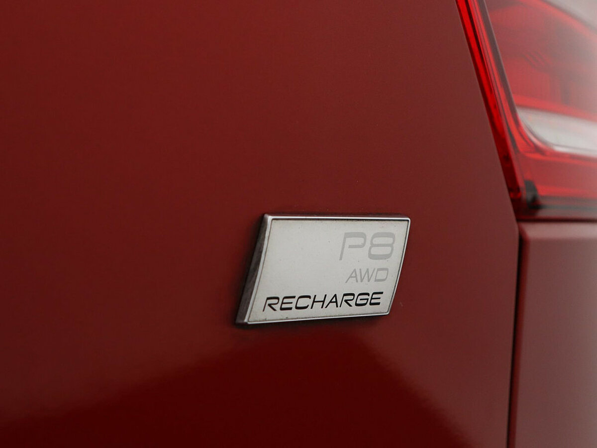 34255172 volvo xc40 p8 recharge awd r design memory seats draadloze lader warmte 80