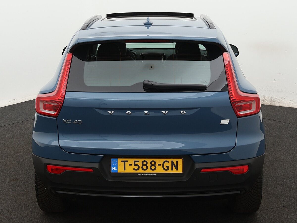 35531406 volvo xc40 1 5 t5 recharge ultimate dark 99