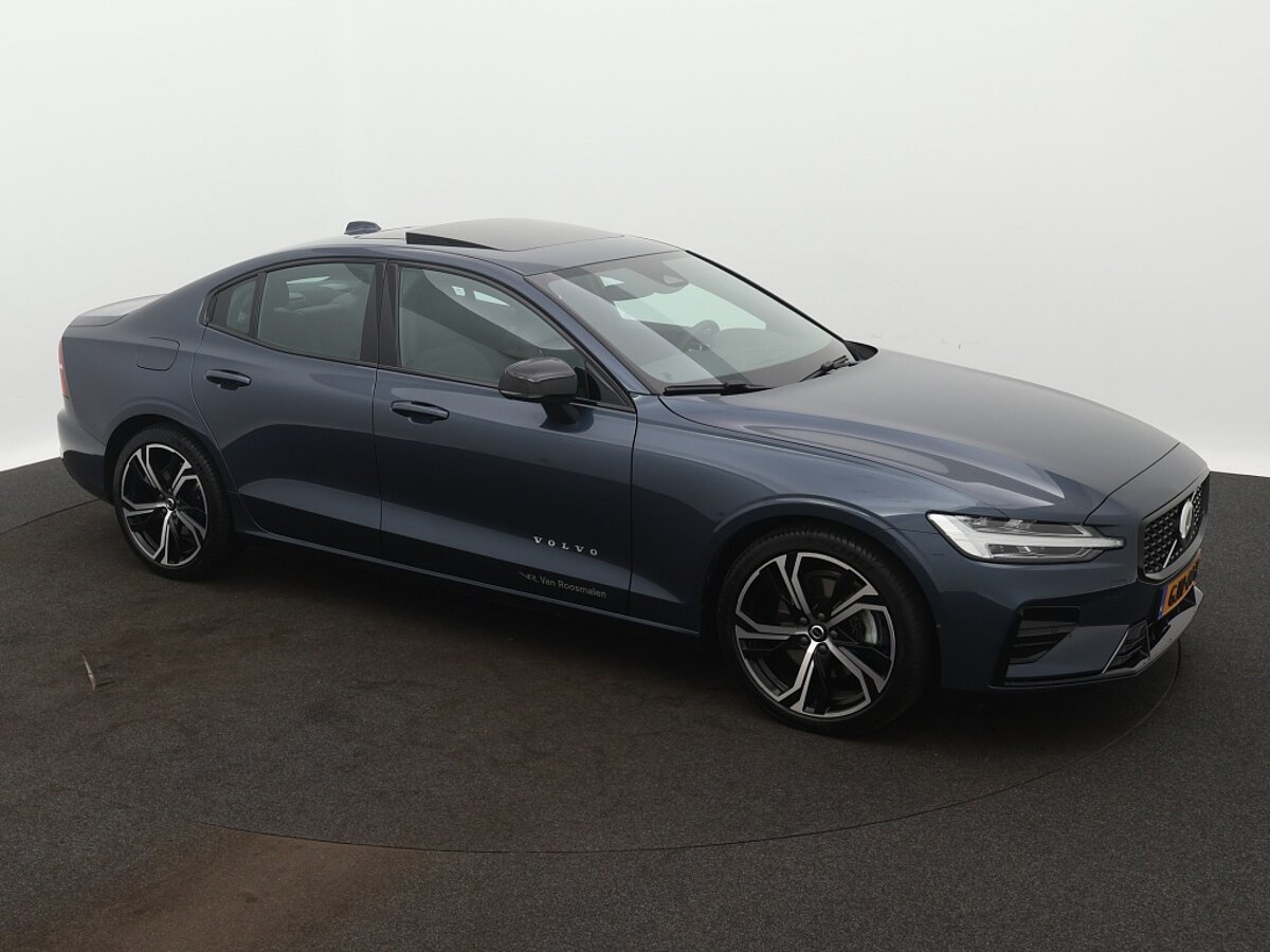 42113203 volvo s60 2 0 b4 plus dark panoramadak 19 lm velgen 9726ed