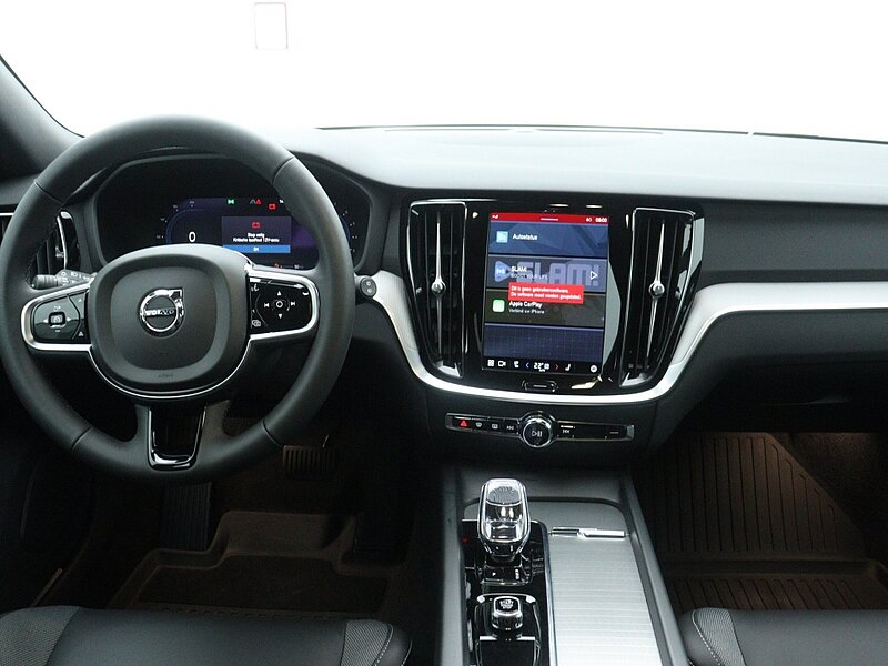 43874128 volvo v60 2 0 b3 plus dark adaptive cruise el stoelen stoelverwarmi 6 13
