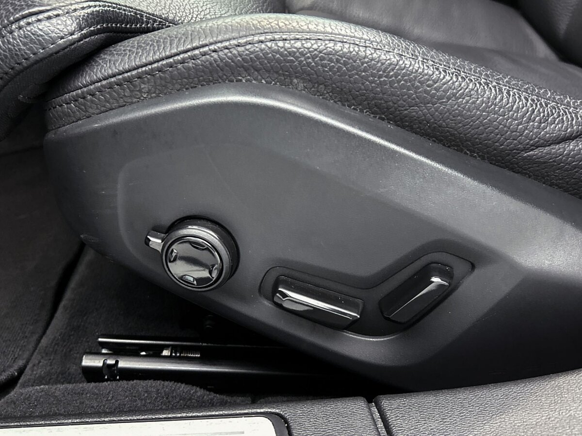 45216804 volvo v60 2 0 b3 plus dark 89
