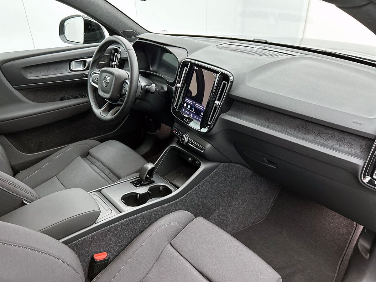 46180812 volvo ec40 ec40 plus dark 20 velgen power seats getint glas dakbog 0196cb