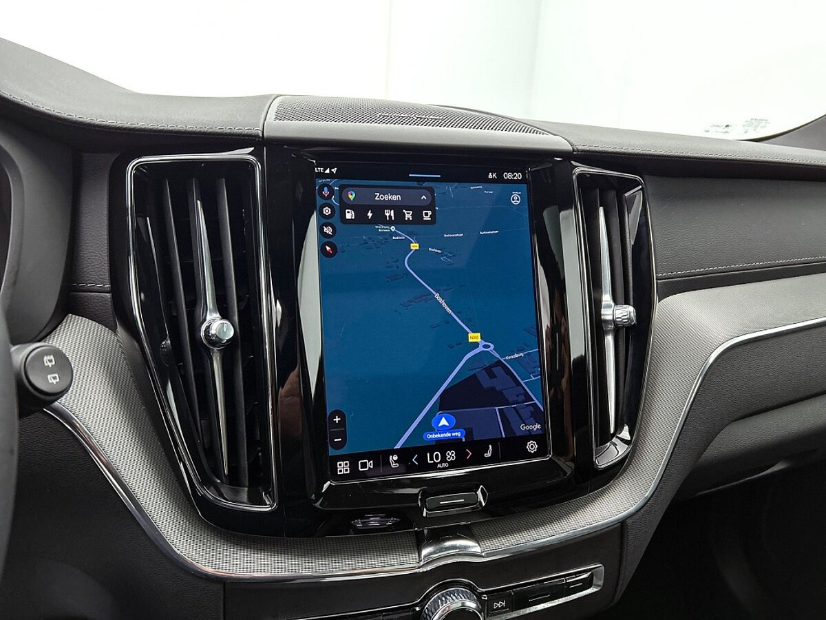 46205191 volvo xc60 2 0 t8 awd ultimate dark 51