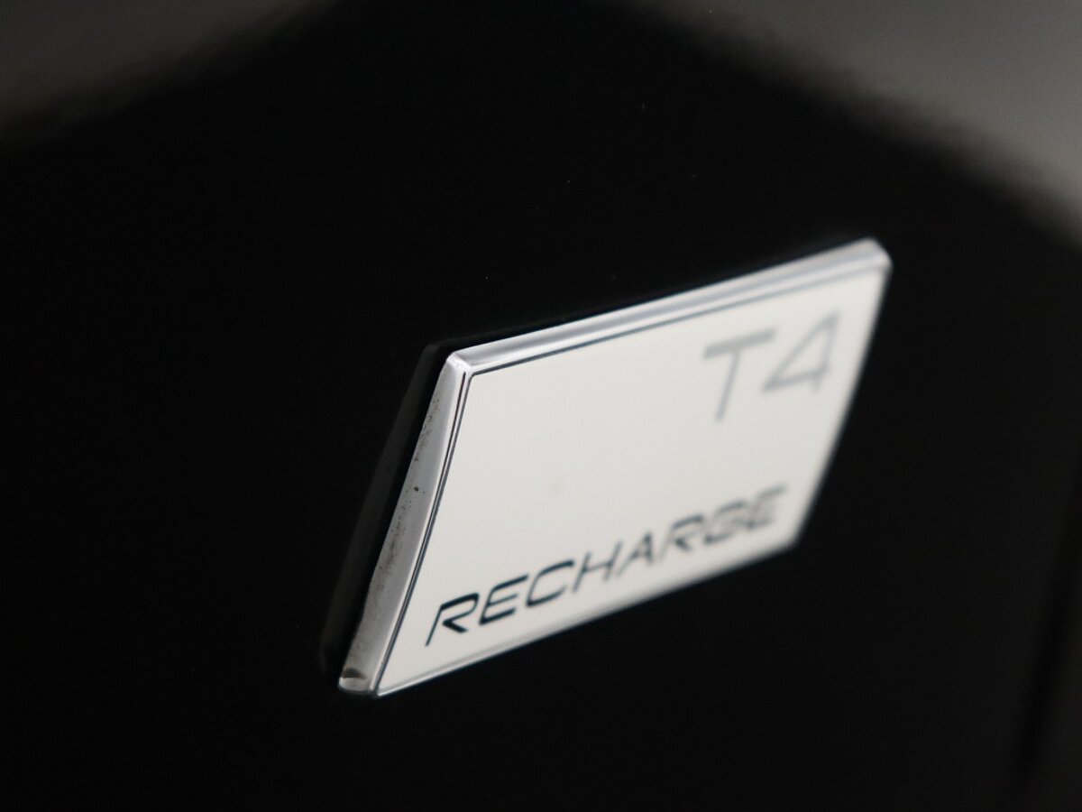 35002307 volvo xc40 1 5 t4 recharge ultimate dark memory seats harman kardon l c6fea6