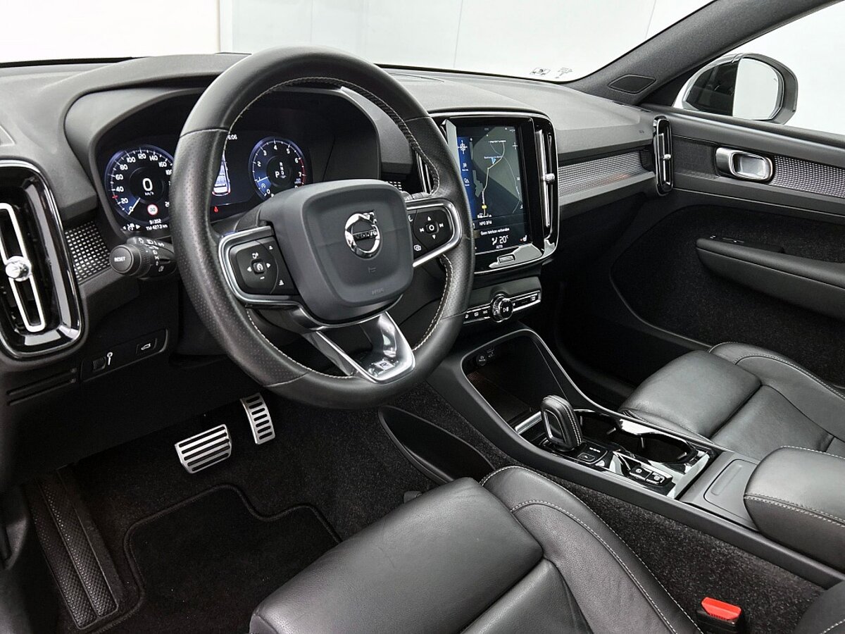 49484366 volvo xc40 t3 geartronic r design adaptive cruise trekhaak climate 40