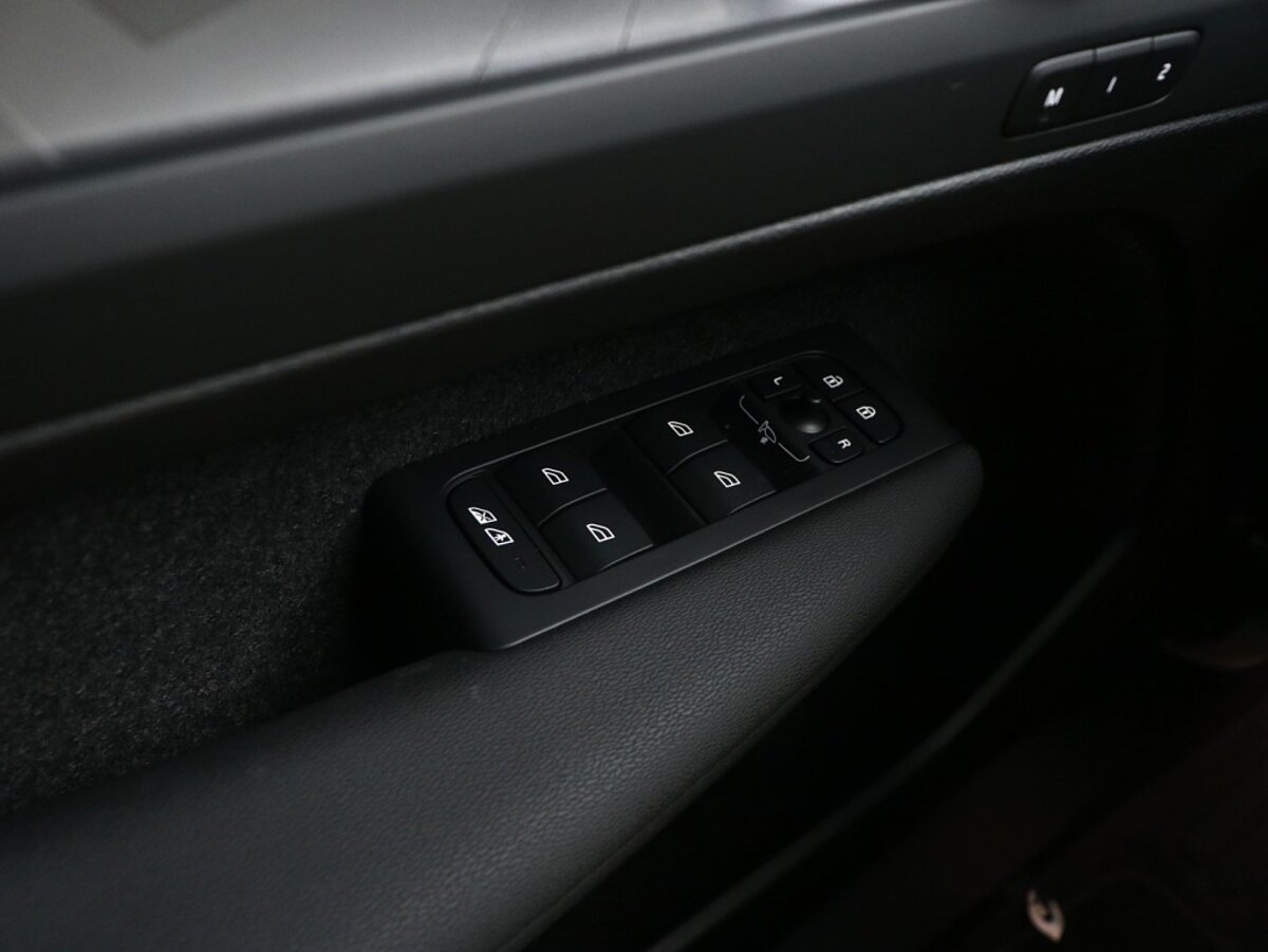 43601147 volvo c40 c40 extended range ultra 82 kwh microtech connect 20 wiele fb1ee5