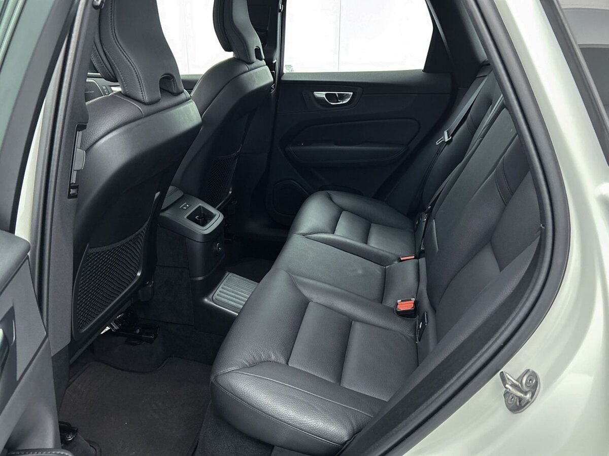 44517506 volvo xc60 2 0 t6 awd ultra dark trekhaak 821b7d