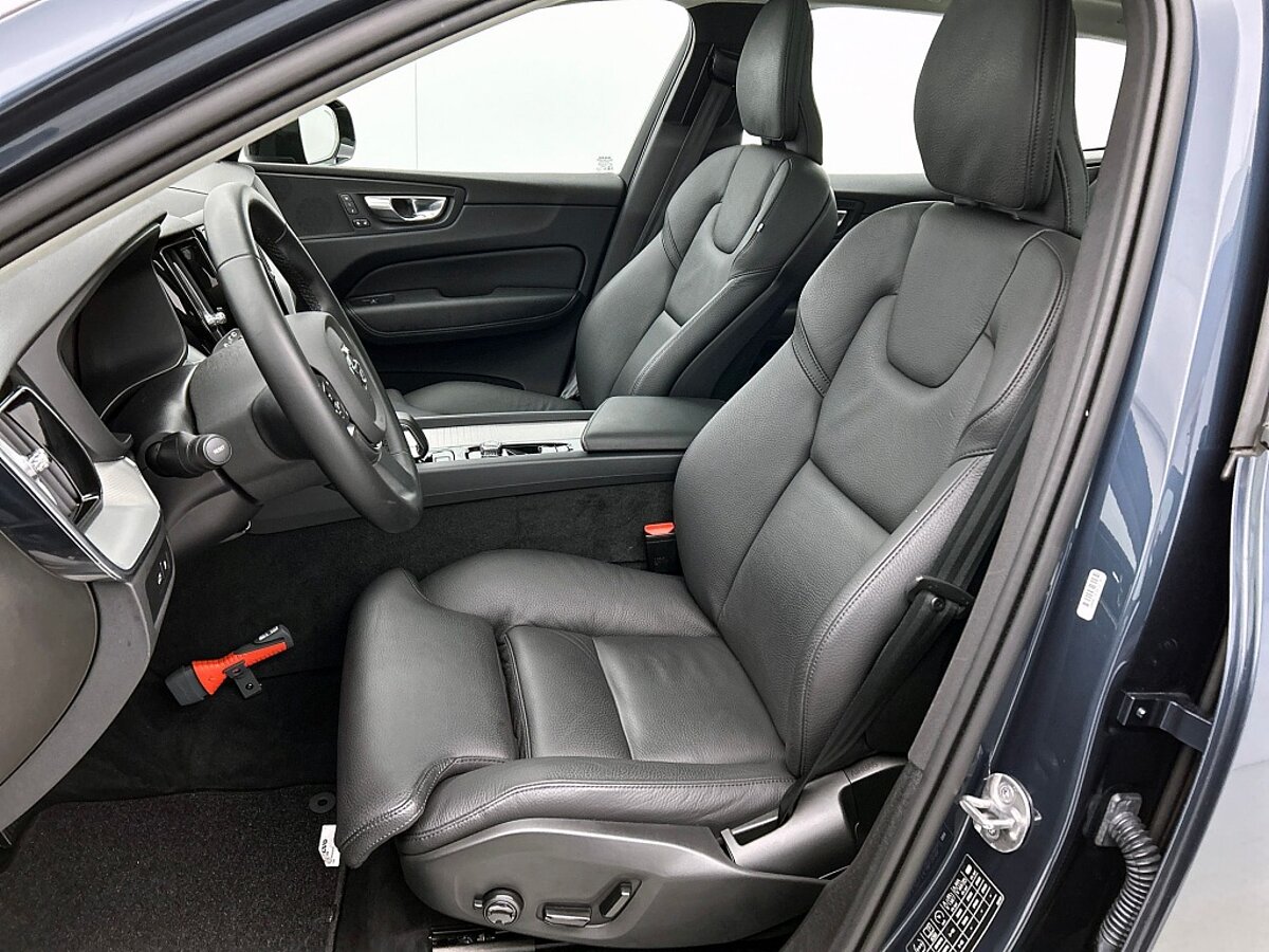 48760534 volvo xc60 2 0 t6 awd dark dfc1a5