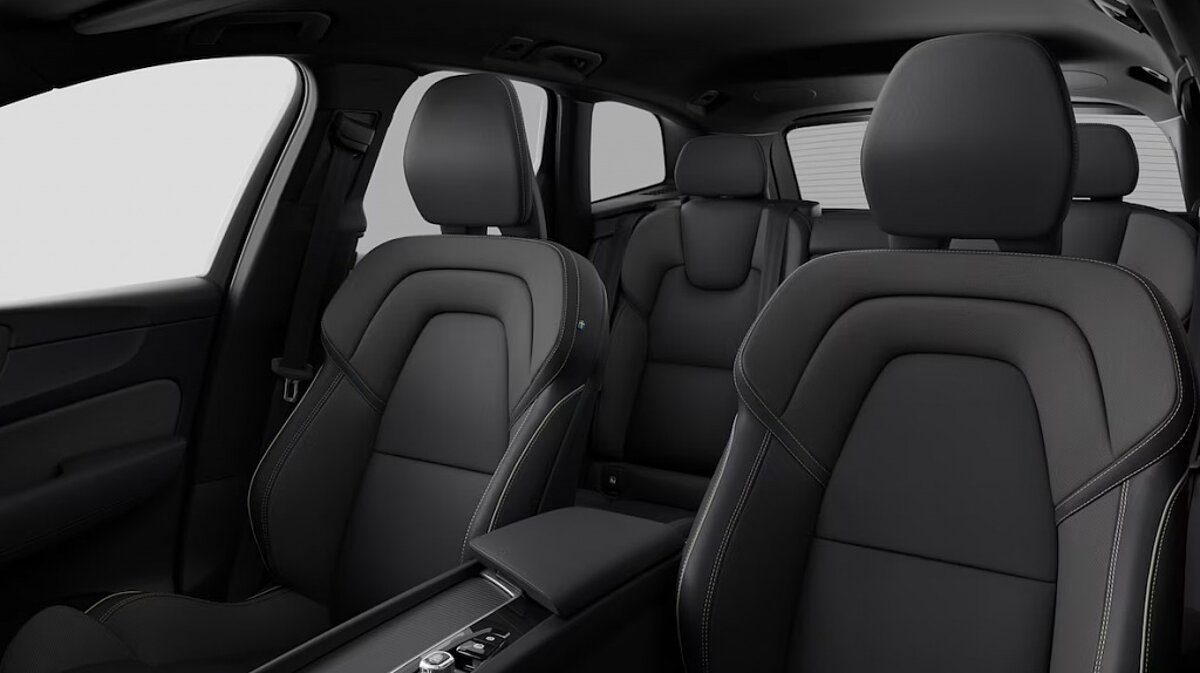 47157826 volvo xc60 t6 awd plus black edition actie van 74200 voor 69 000 5