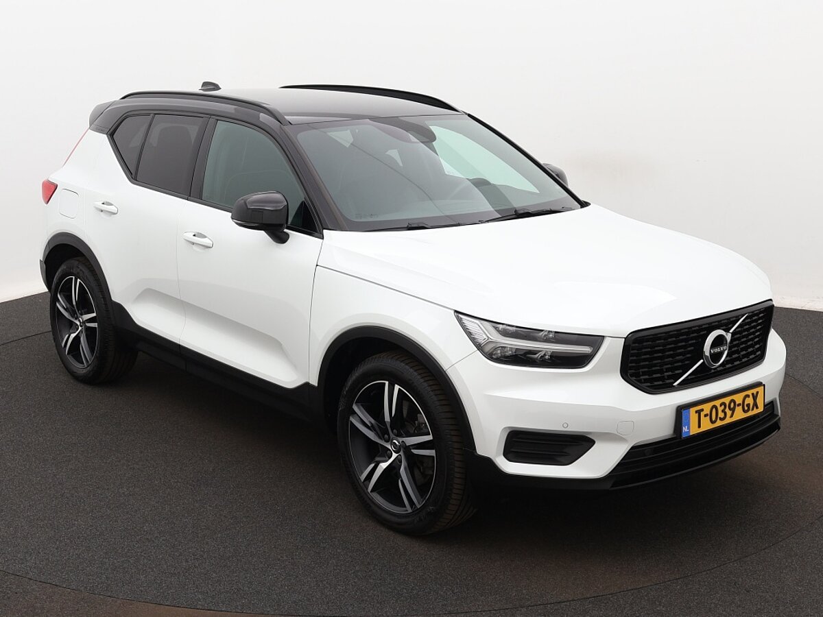 34675392 volvo xc40 1 5 t5 recharge r design navi camera stoelverwarming 8 02
