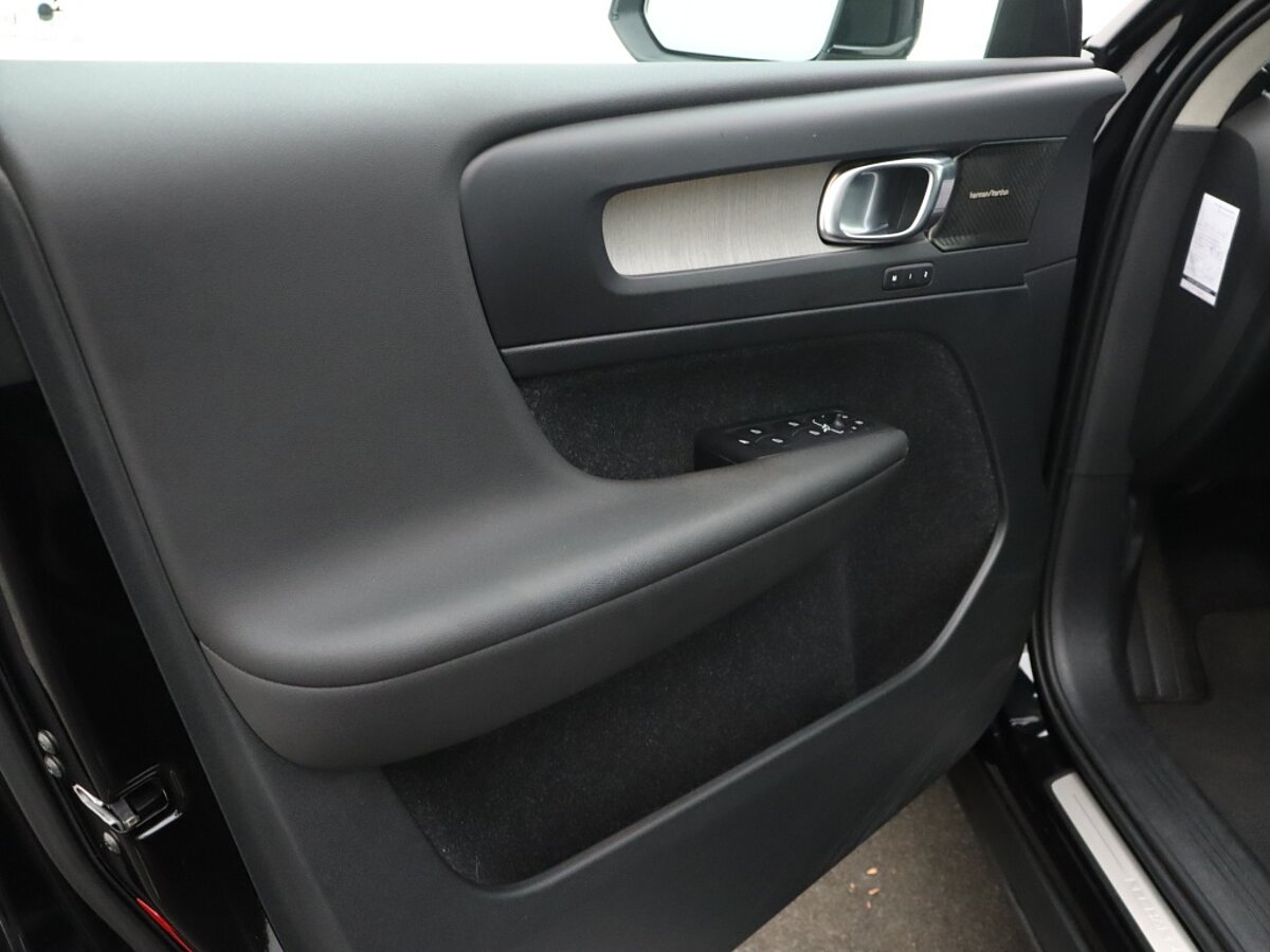 36161815 volvo xc40 1 5 t5 rech inscr 6f457d