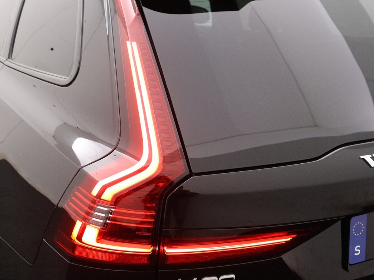 42390589 volvo v90 v90 t6 twin engine awd plus dark b03a62