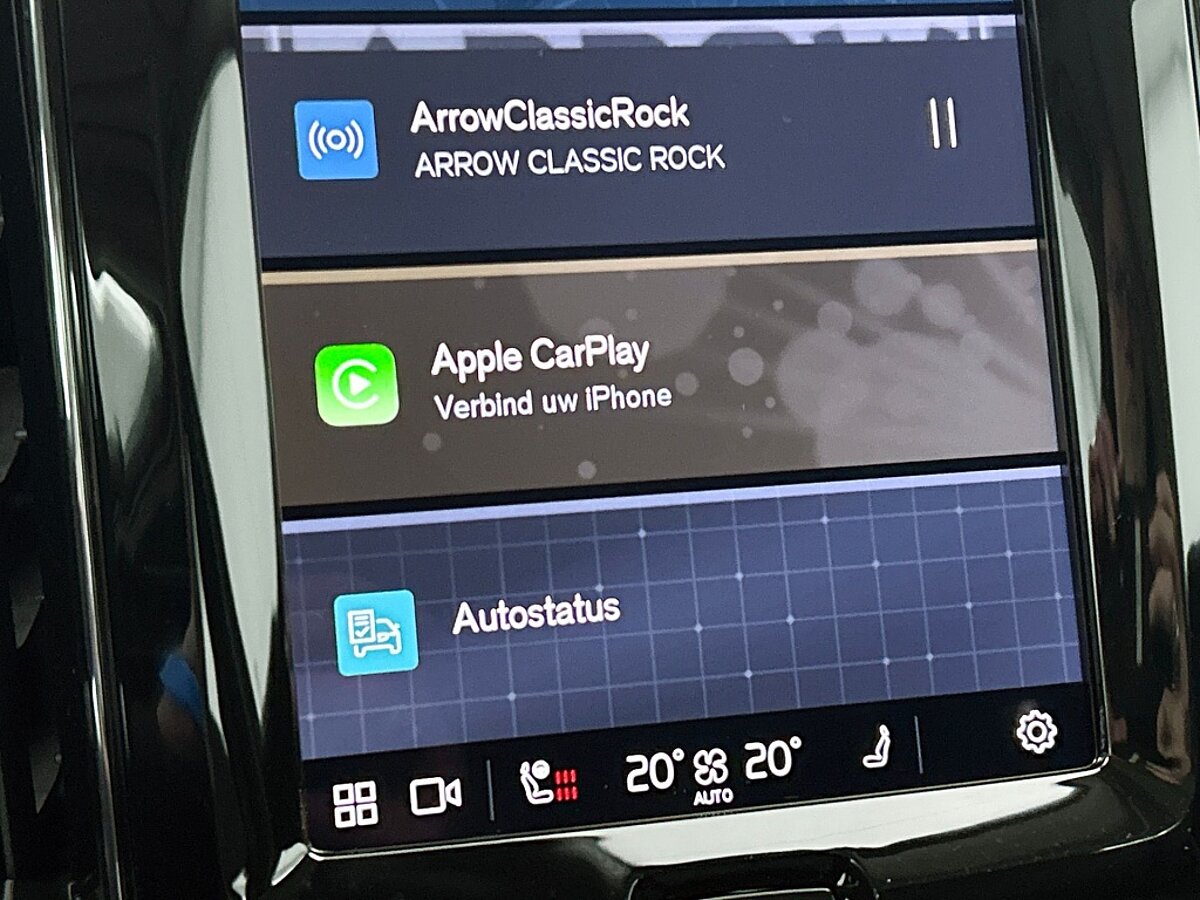 48687982 volvo xc60 2 0 t6 awd ultra dark 92