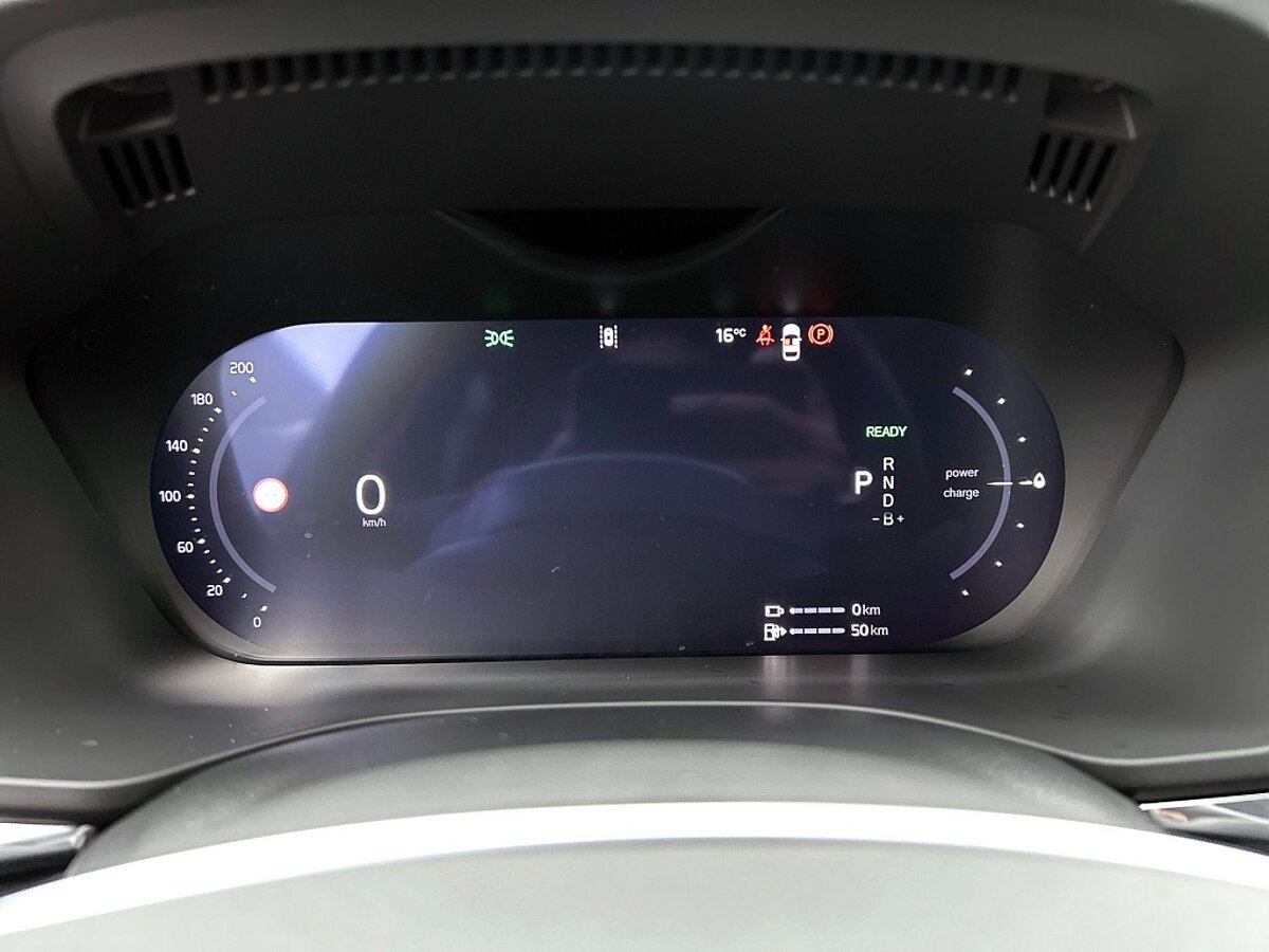 49427839 volvo xc60 t6 plus black edition nieuw voorraad onyx black nappa op 04