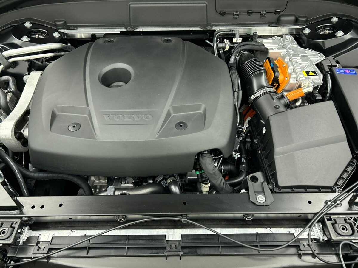 49431430 volvo xc60 plus dark plug in hybrid awd 20 lm velgen onyx black demon 92