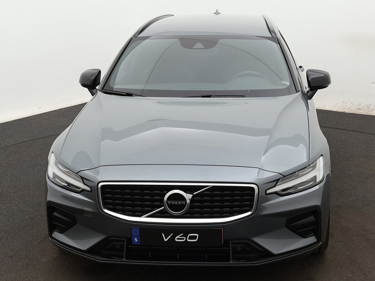 34934681 volvo v60 2 0 t4 r design 8 04