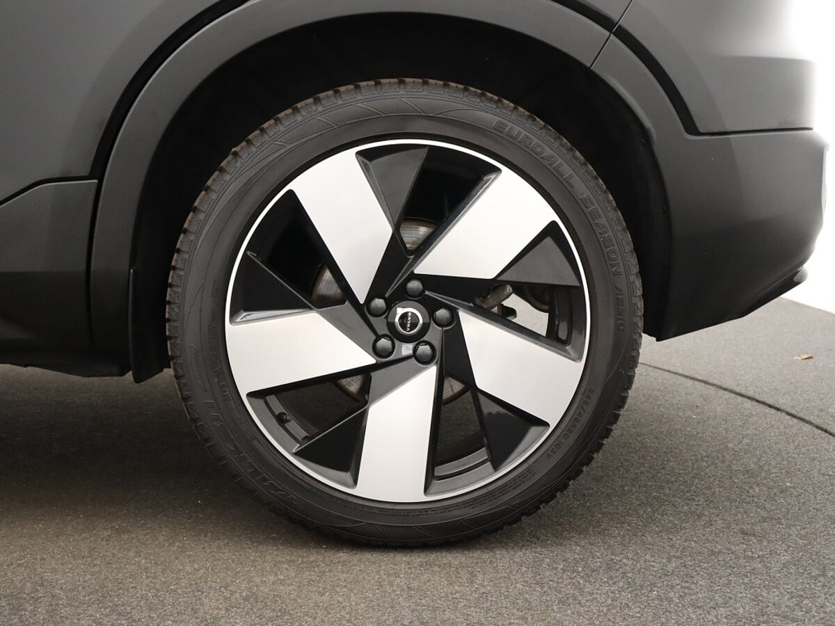 35007209 volvo xc40 1 5 t4 recharge ultimate dark 3d1ff9