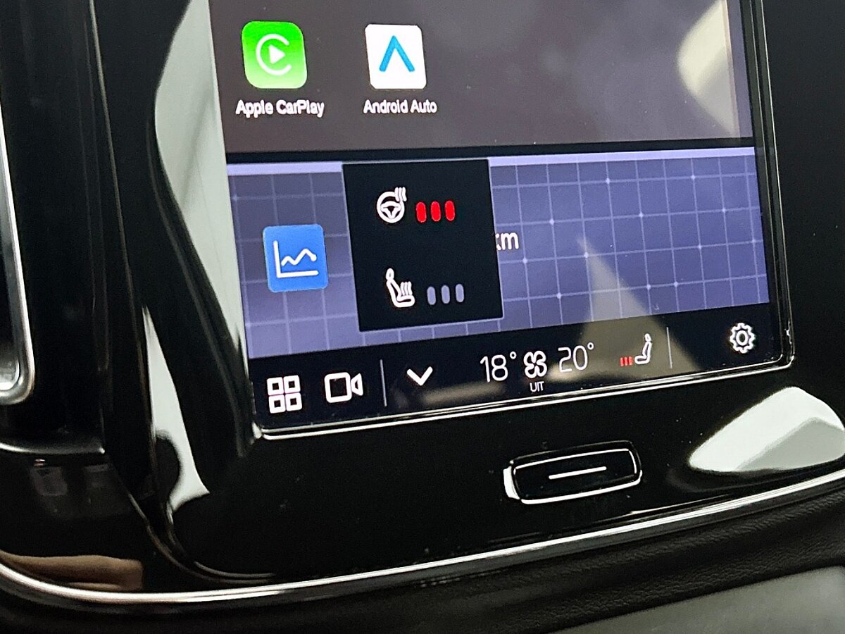 45933217 volvo xc40 recharge plus 396b61