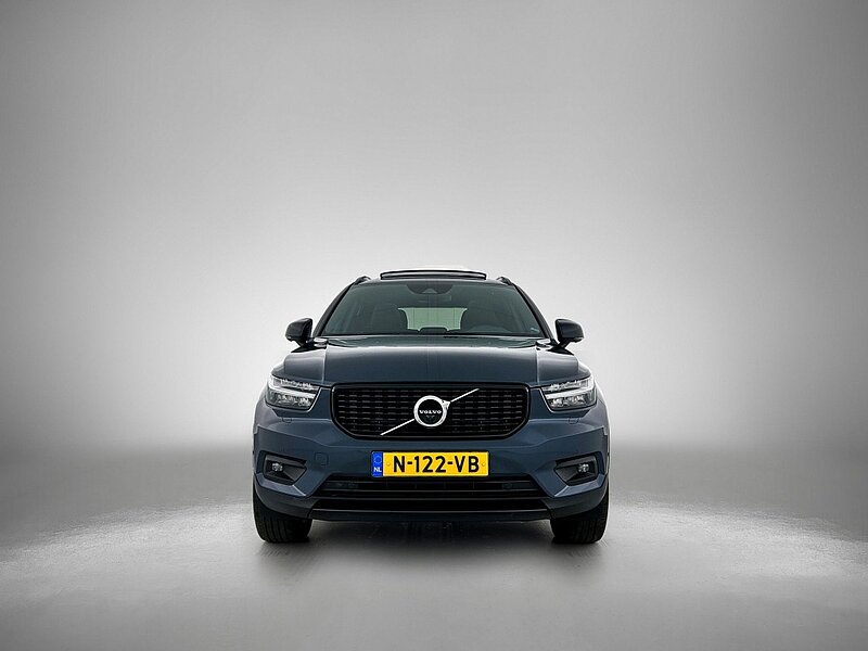 46877628 volvo xc40 1 5 t5 rech r design panorama dak harman kardon 6 01