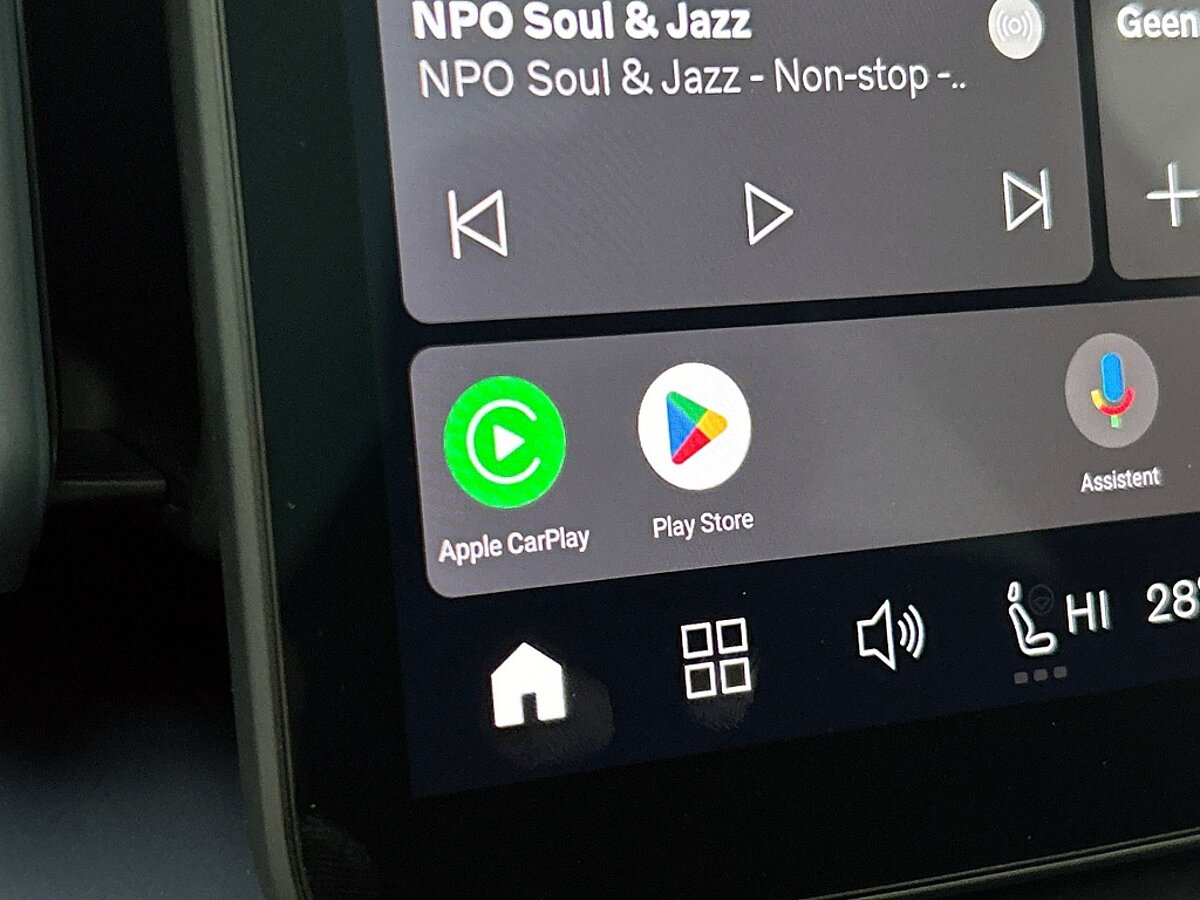 49432121 volvo ex30 single motor extended range ultra 69 kwh 8 03