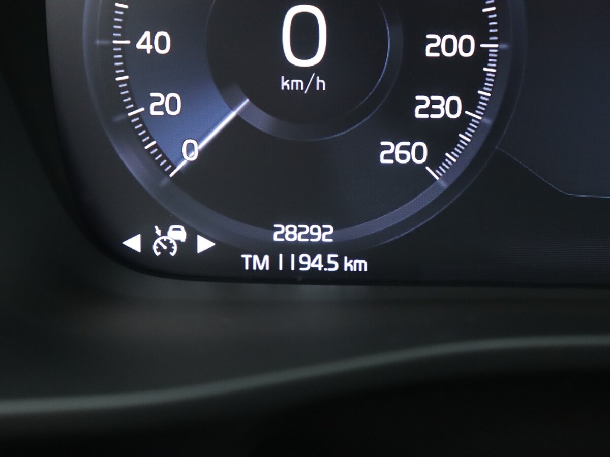 36009099 volvo xc40 1 5 t5 rech rdesign 15fcc4