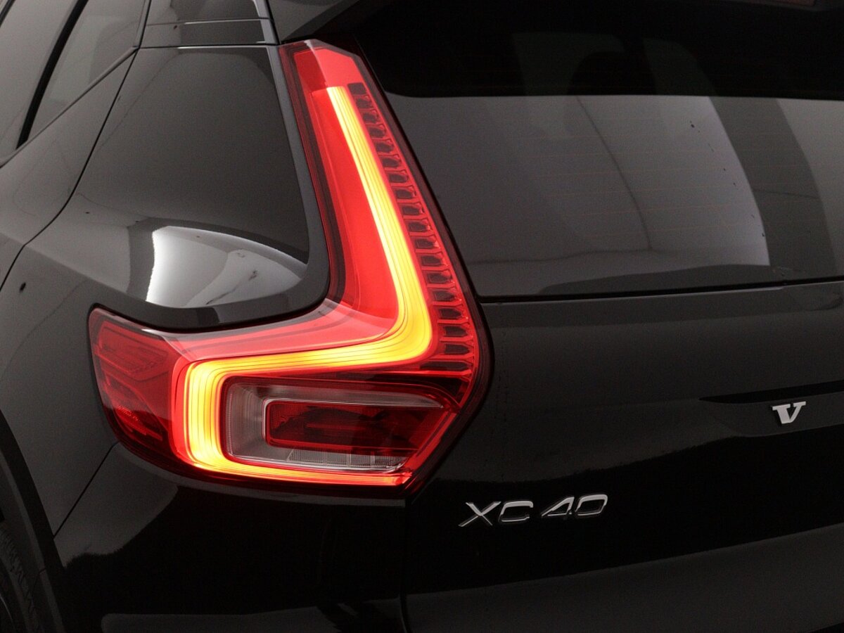 43888100 volvo xc40 2 0 b3 essential 6483d3