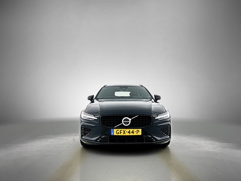 45432830 volvo v60 2 0 t6 dark panorama dak 360 camera trekhaak blis 6 01
