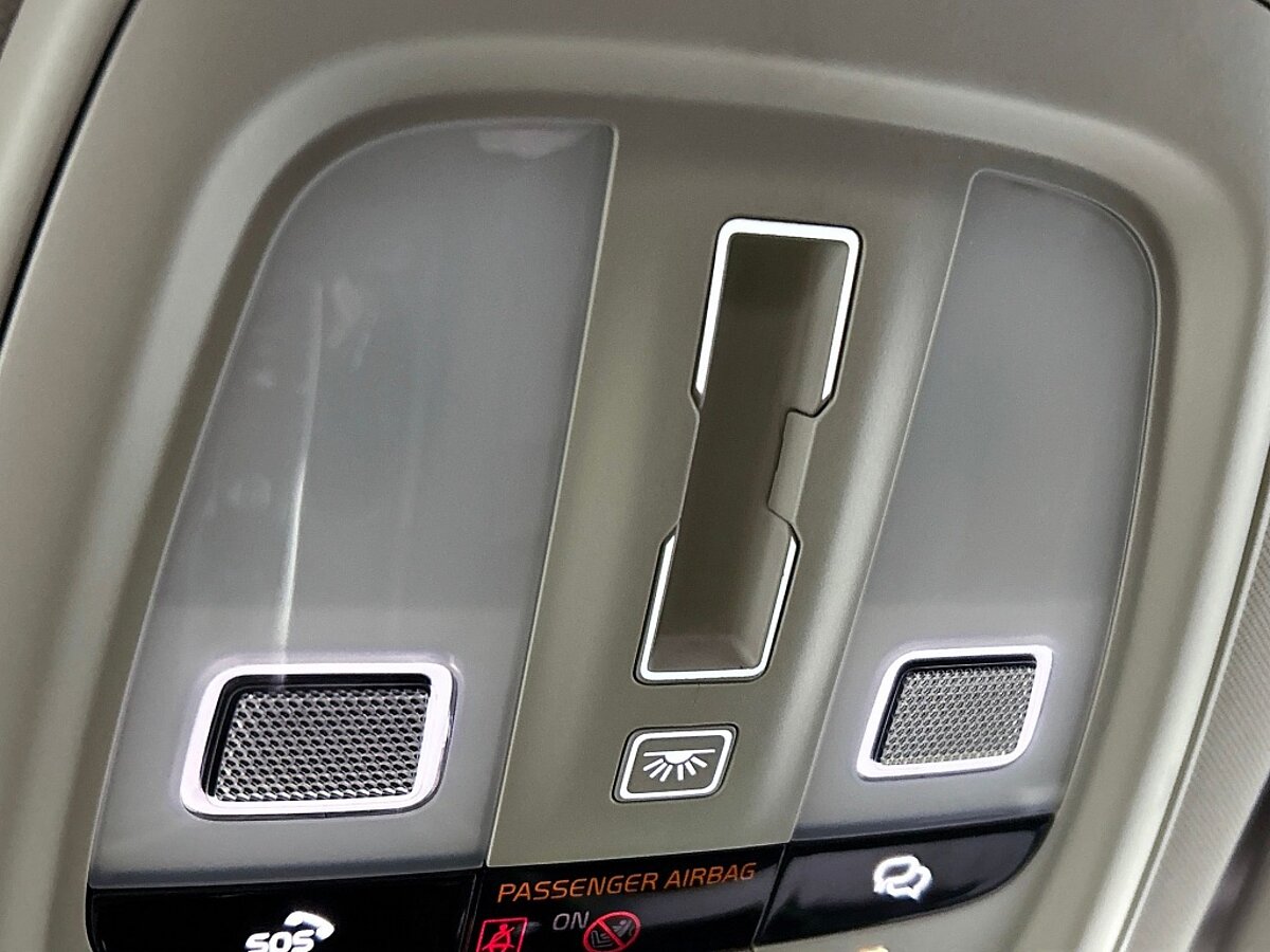 47588242 volvo xc60 2 0 t6 plug in hybrid awd ultimate dark 360 camera adative 96