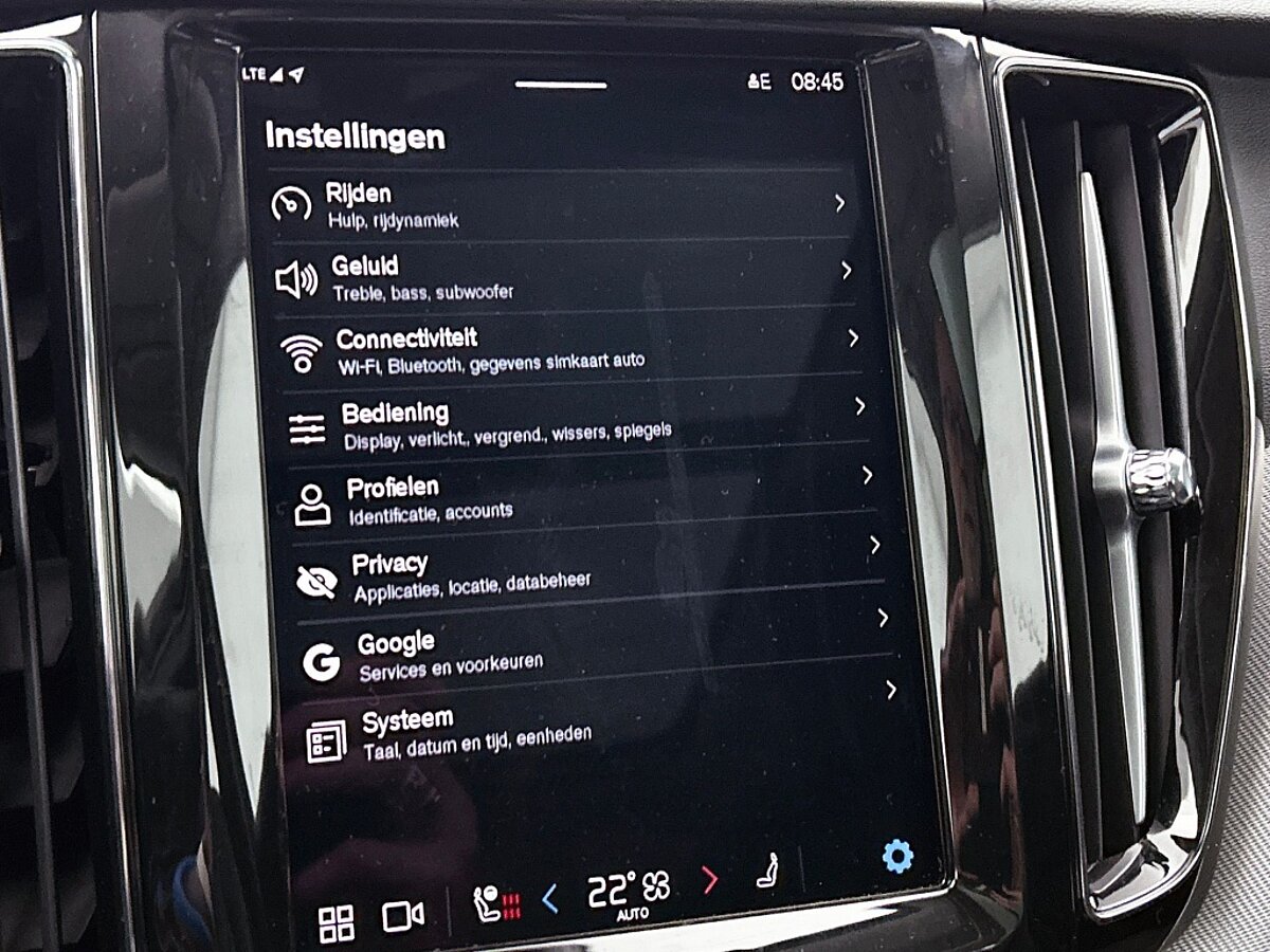 48760534 volvo xc60 2 0 t6 awd dark 774002