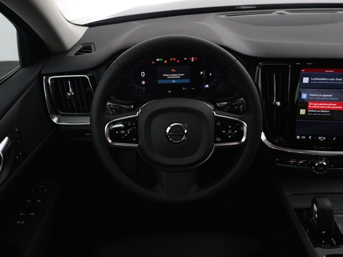 45734638 volvo v60 b4 plus dark 19 lm panoramadak 11