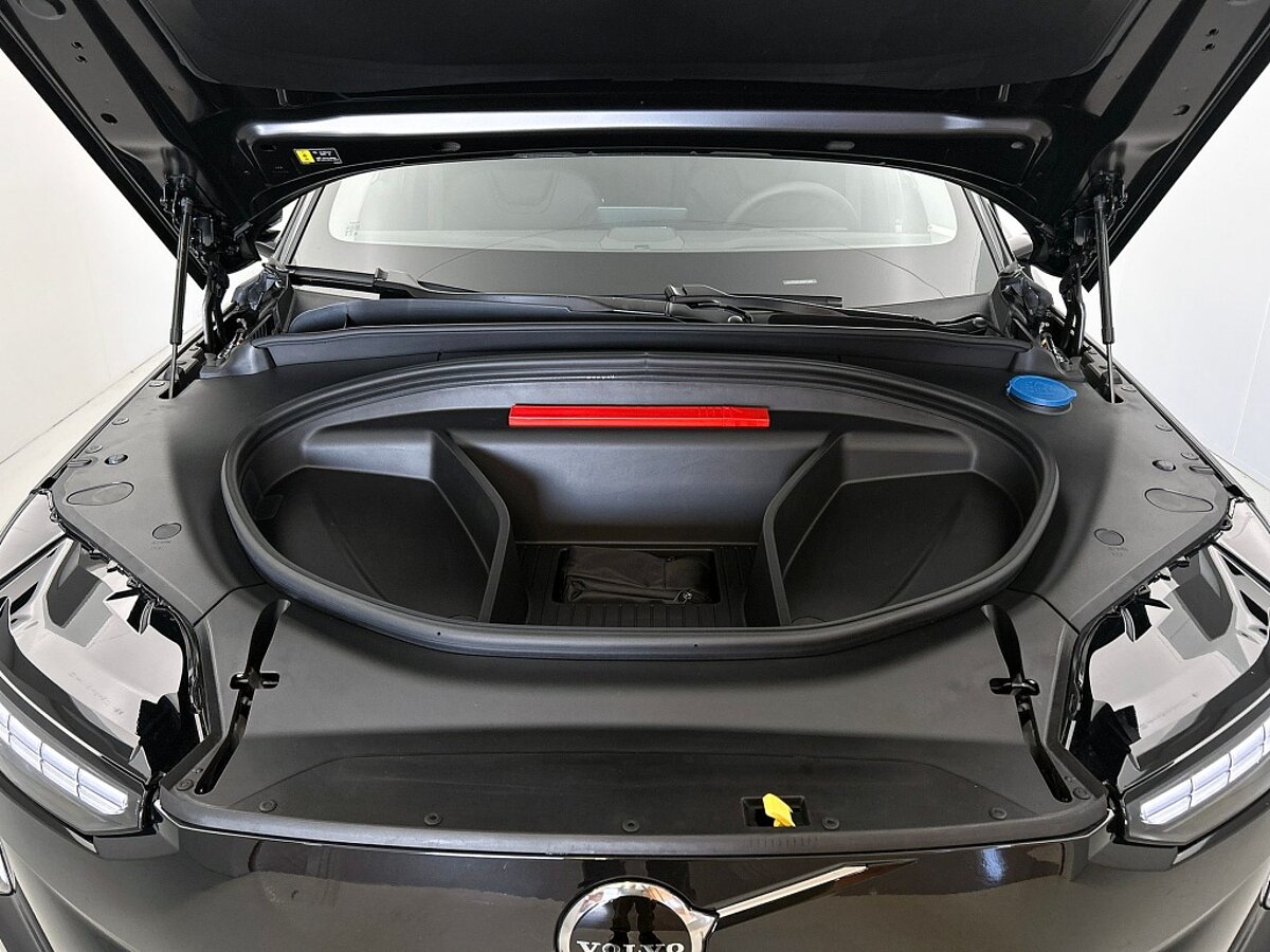 48676506 volvo ex90 ex 90 2wd core 7 zitter voorraad onyx black nordico microt f94ebc