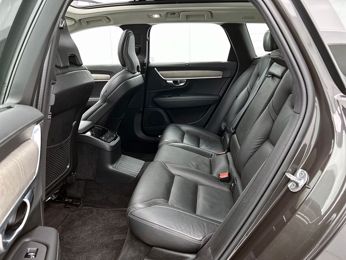 49484329 volvo v90 2 0 t6 awd ultimate bright panorama dak trekhaak leder 72