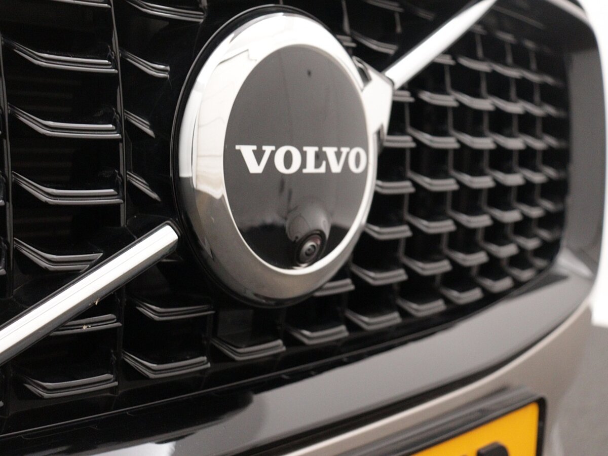 44391836 volvo xc90 2 0 t8 awd ultra dark luchtvering 22 inch lm velgen trekha cd588b