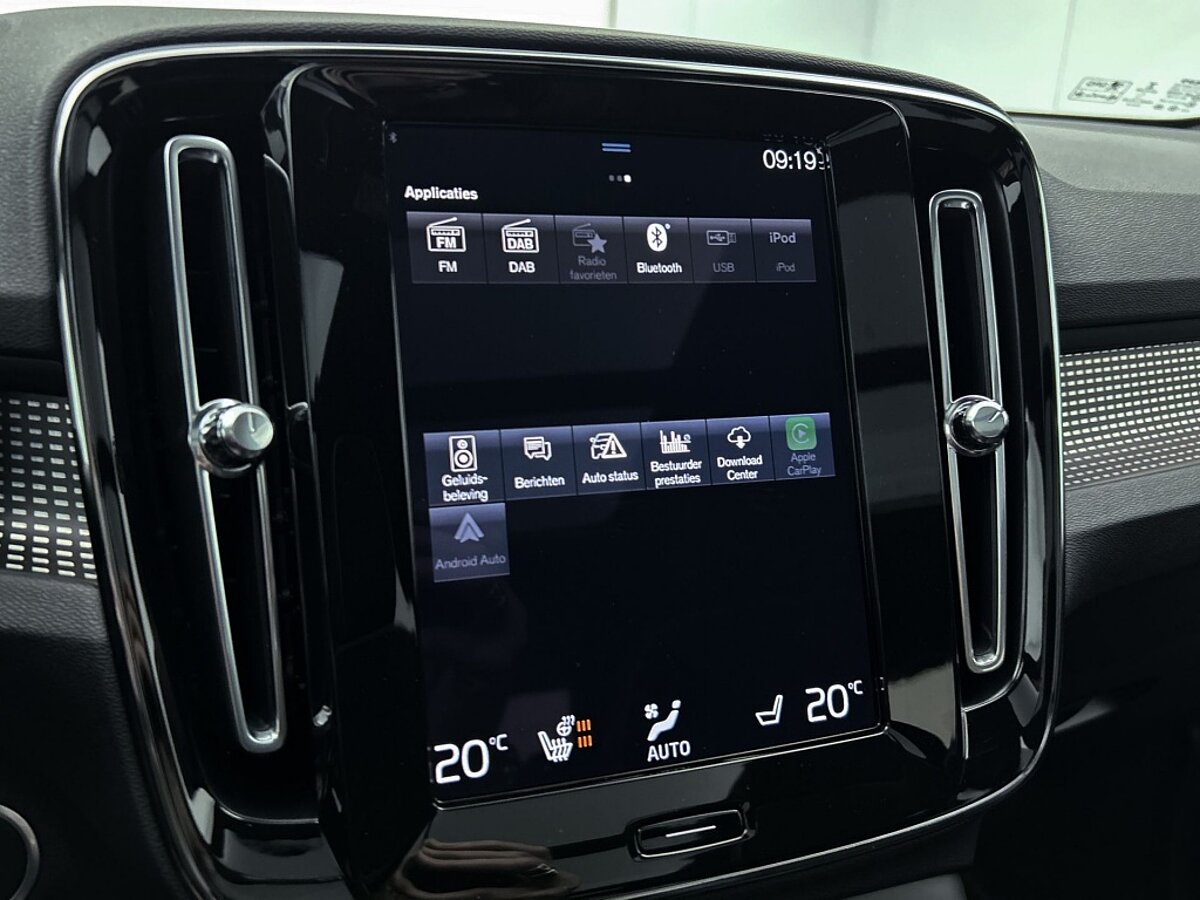 45491777 volvo xc40 1 5 t4 rech r design harman kardon achteruitrijcamera cru 43