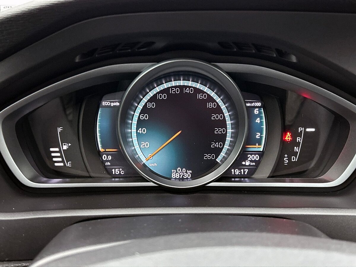 48880865 volvo v40 cross country 1 5 t3 polar luxury panorama dak trekhaak leder 01