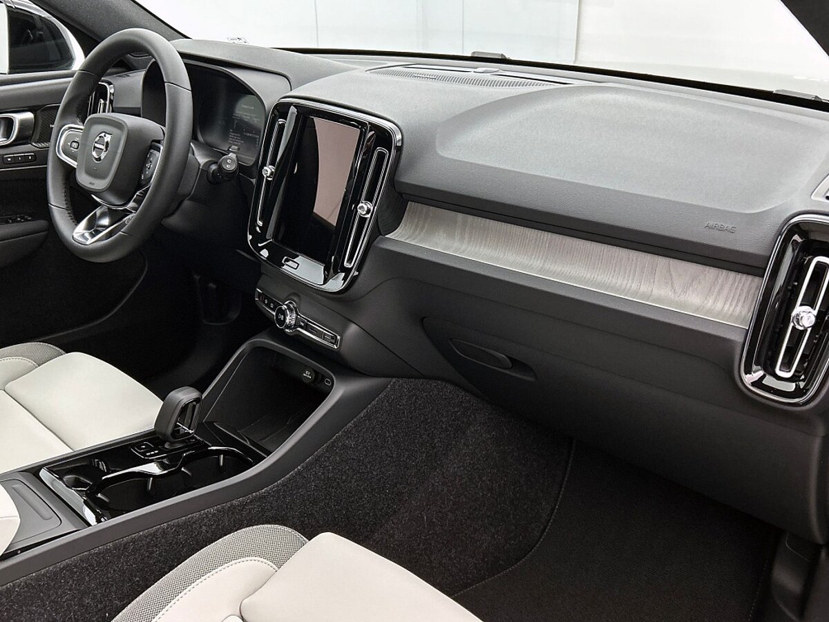 48928127 volvo ex40 ultra extended range 56