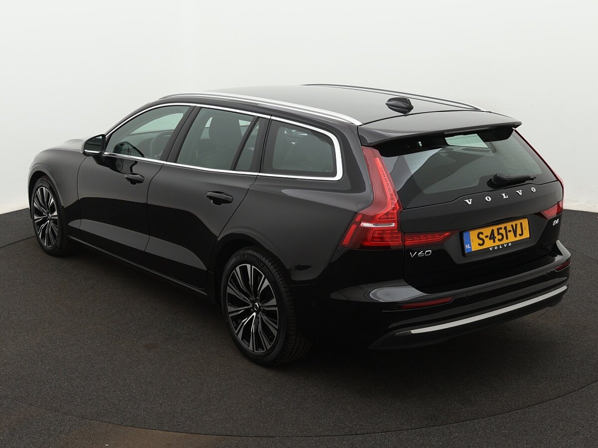 35636906 volvo v60 2 0 b4 plus bright 3 04
