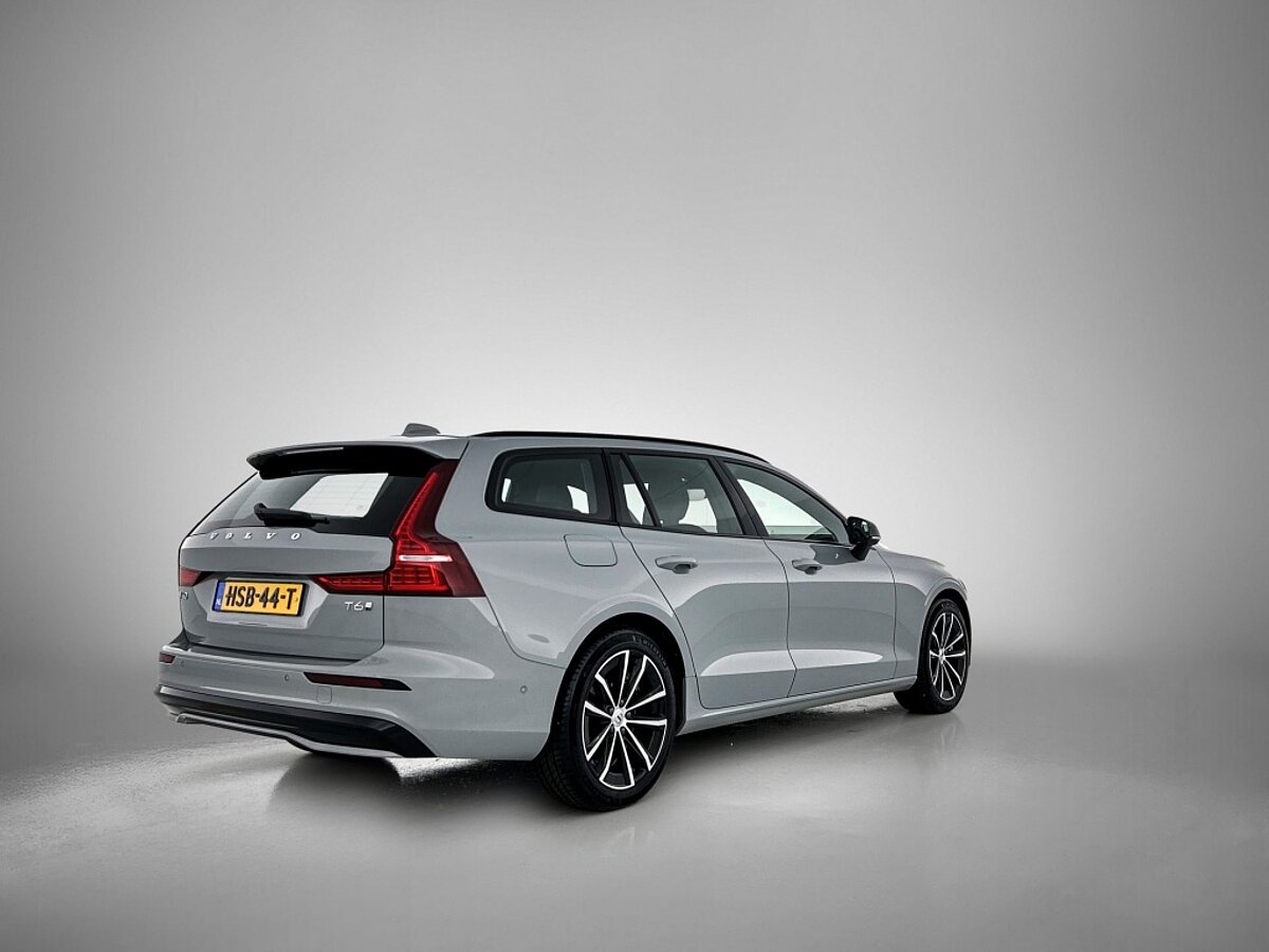 47797613 volvo v60 2 0 t6 awd plus dark trekhaak leder harman kardon audio 4 03