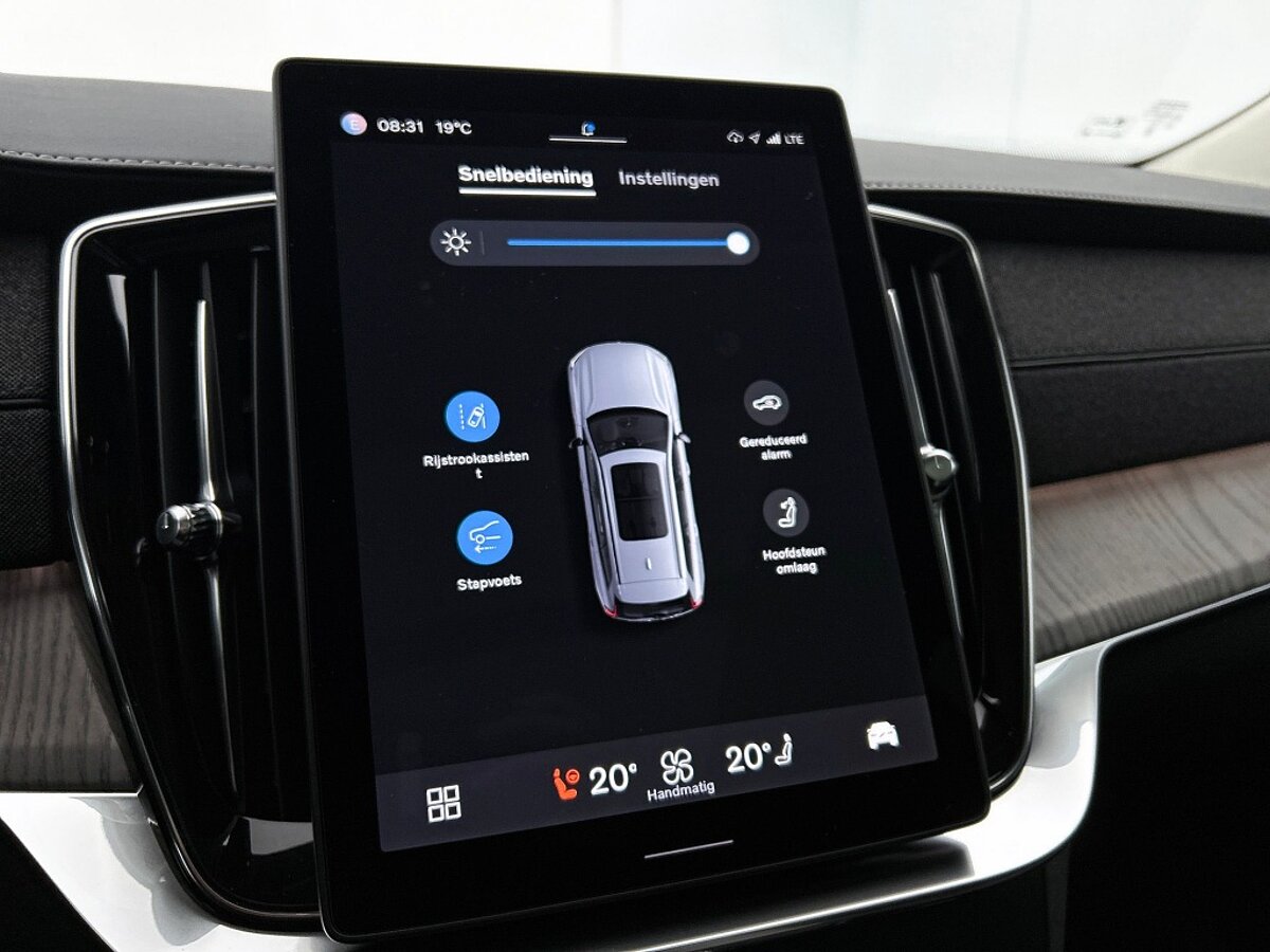 48894745 volvo xc90 2 0 t8 ultra 22 inch luchtvering trekhaak ventilatie 02