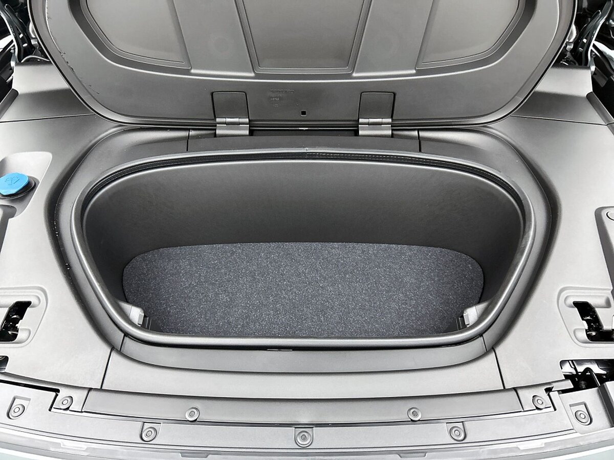 48928127 volvo ex40 ultra extended range 65