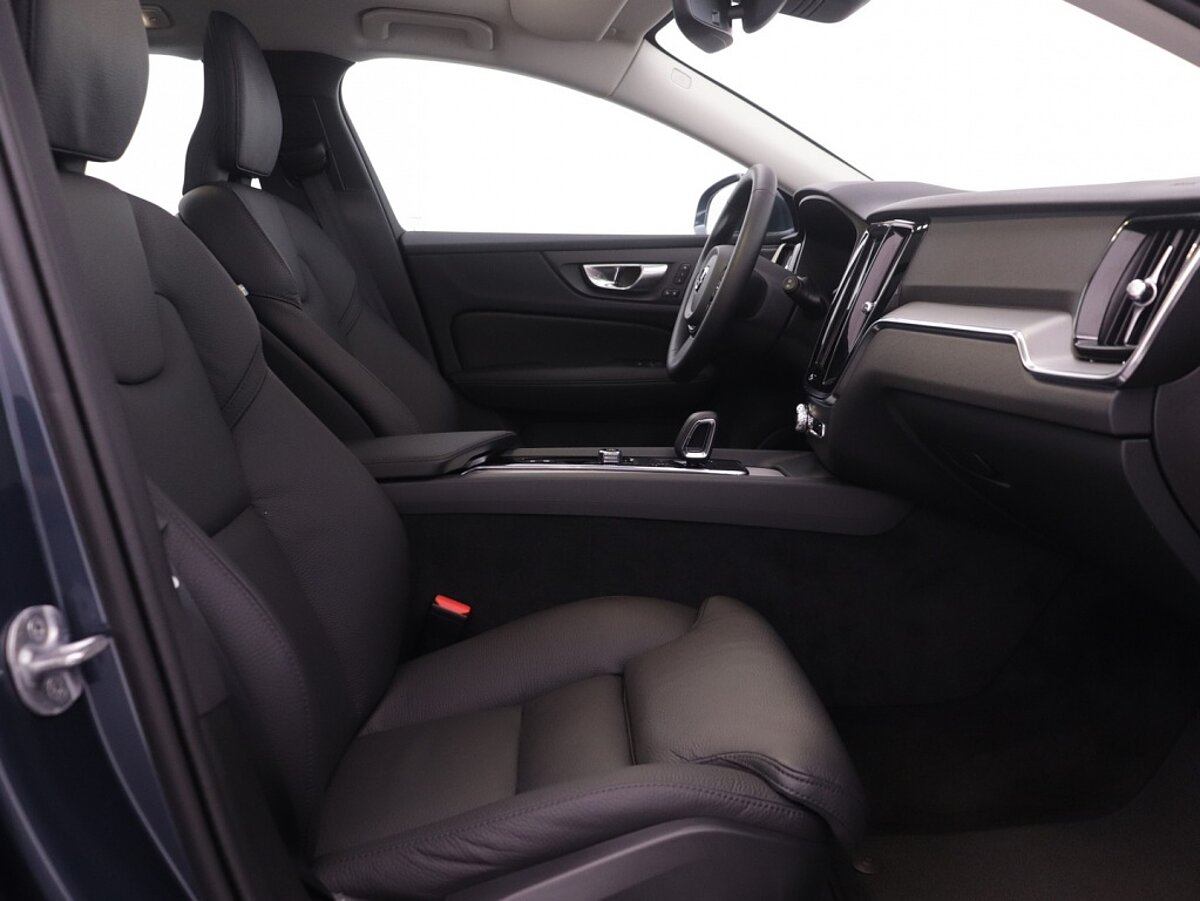 35321448 volvo v60 2 0 b4 plus bright panorama dak leder stoelverwarming voor 95