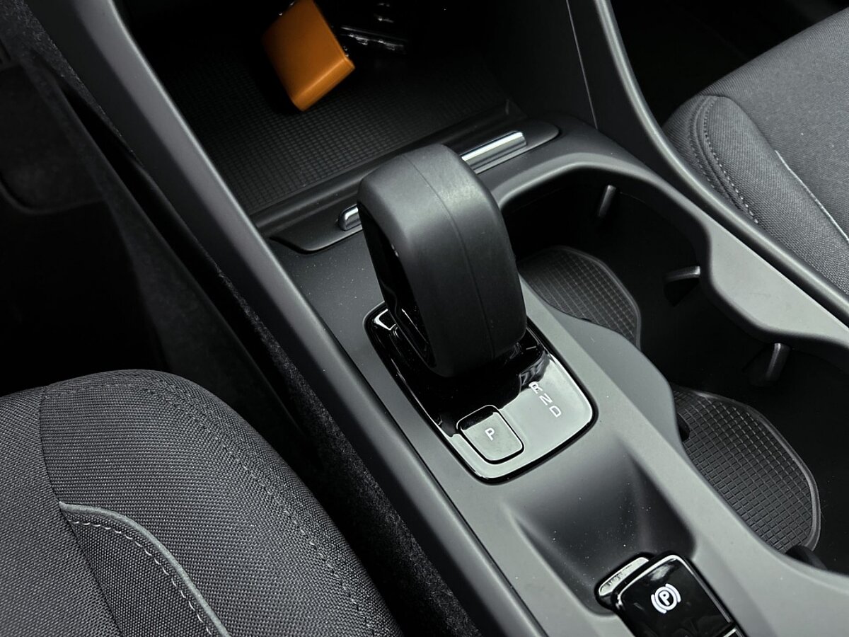 45736307 volvo xc40 t4 recharge inscription expression 10