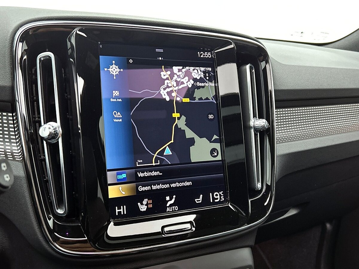 46877628 volvo xc40 1 5 t5 rech r design panorama dak harman kardon 7
