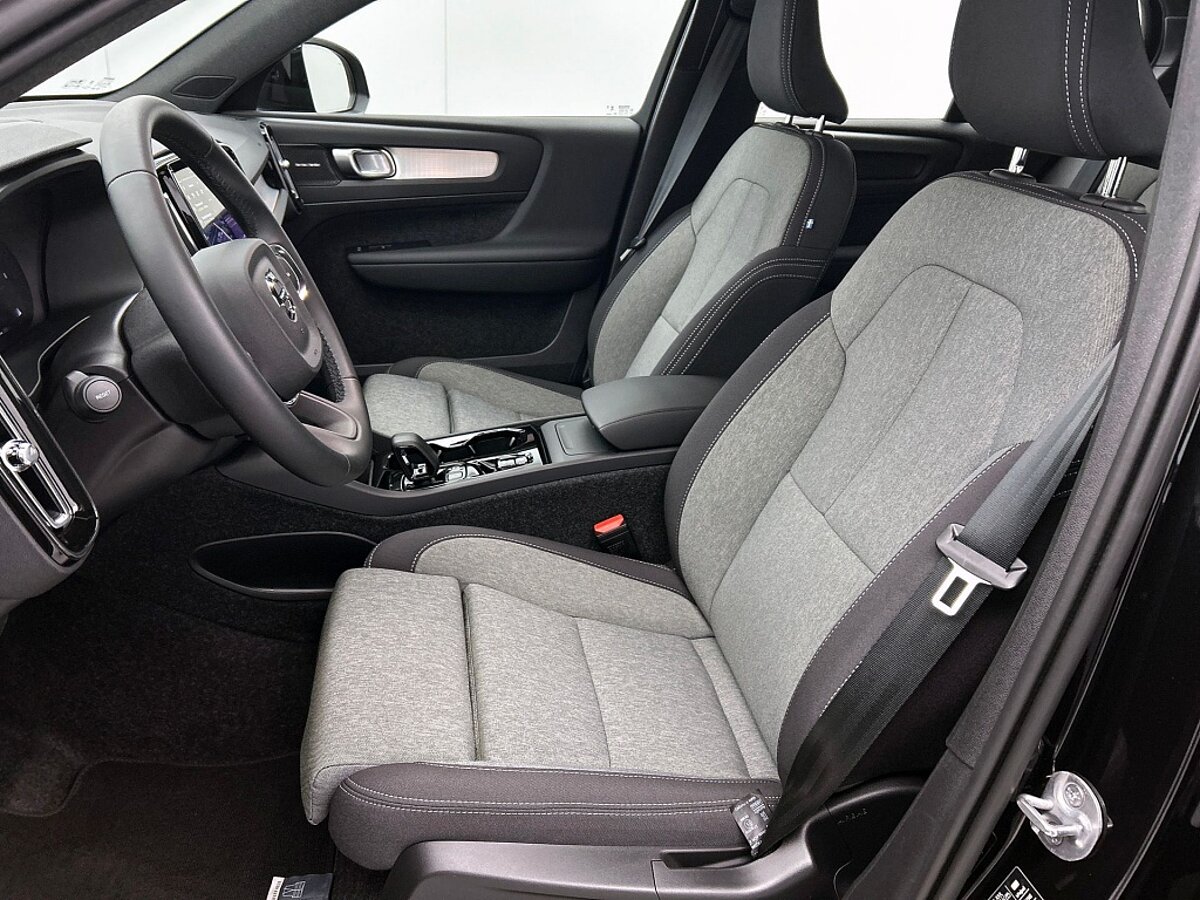 47861532 volvo xc40 2 0 b4 dark memory seats climate pack trekhaak 67