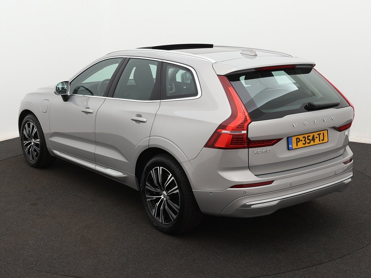35651959 volvo xc60 2 0 t6 awd inscript 3 06