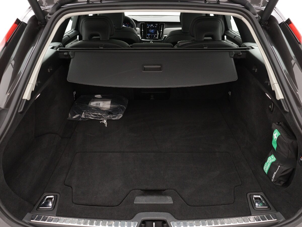 43475297 volvo v90 2 0 t6 awd ultimate panorama dak camera h k ab1628