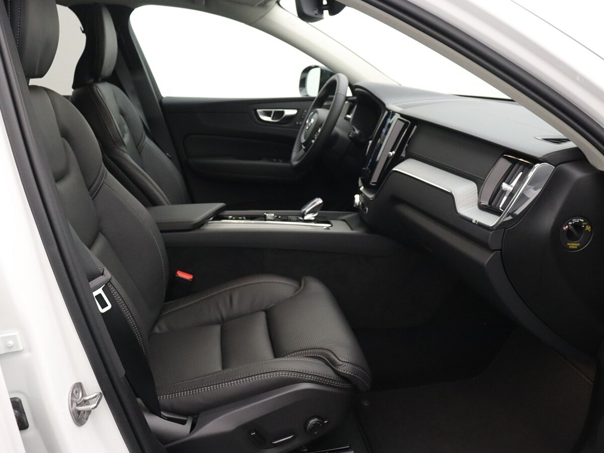 44716652 volvo xc60 t6 awd ultimate dark 21 velgen trekhaak nappa leder 03