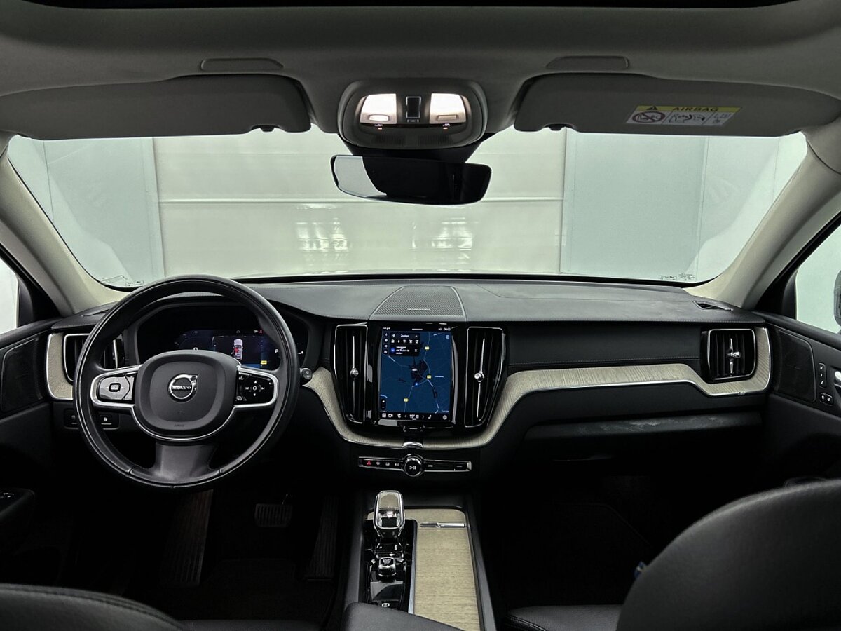 45216735 volvo xc60 2 0 t8 awd inscription 7 03