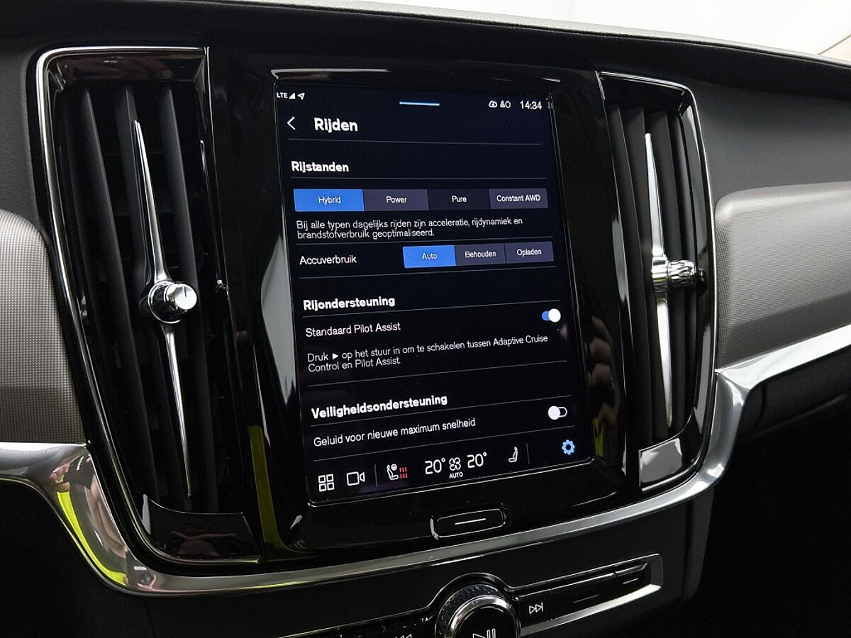 47270922 volvo v90 2 0 t8 awd uitra dark 28