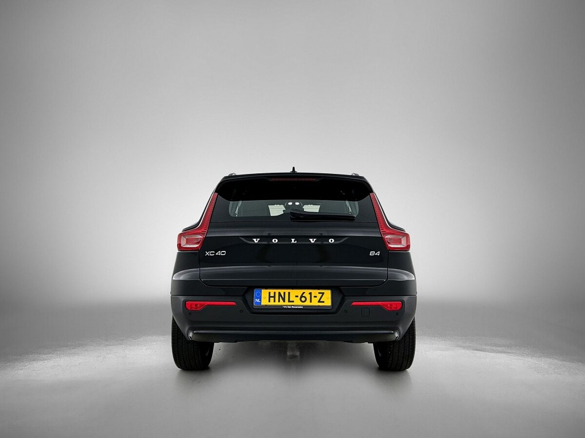 47459109 volvo xc40 2 0 b4 plus dark 3 02